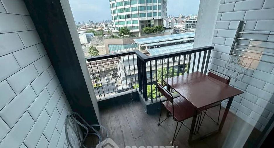 For rent 1 bed condo in Khlong Toei, Bangkok