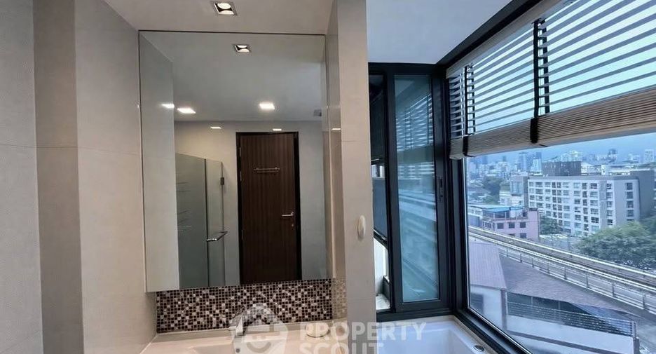 For rent 1 bed condo in Khlong Toei, Bangkok