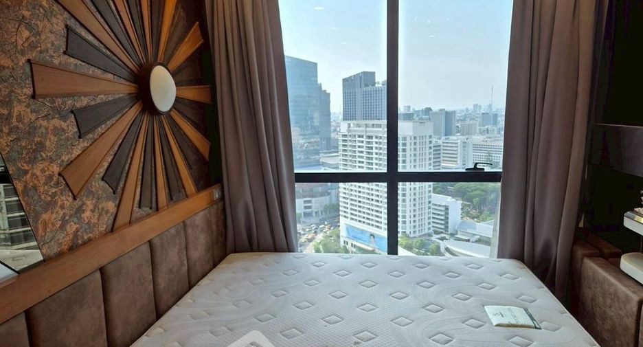 À louer 2 chambres condo à Bang Rak, Bangkok
