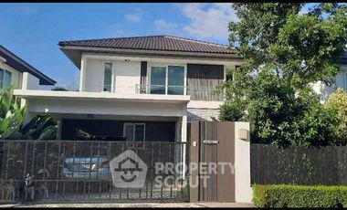 For rent 3 ベッドルーム house in Lat Krabang, Bangkok