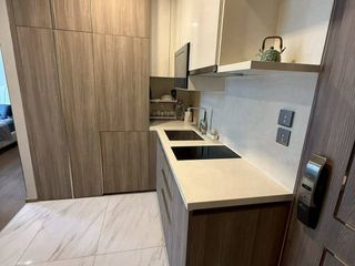 Condo en alquiler de 1 habitaciones en Khlong Toei, Bangkok