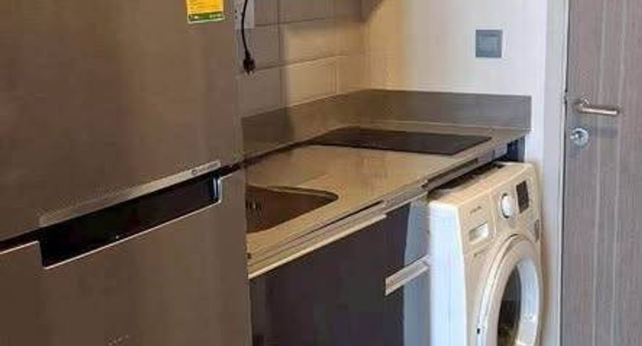 For rent 1 bed condo in Pathum Wan, Bangkok