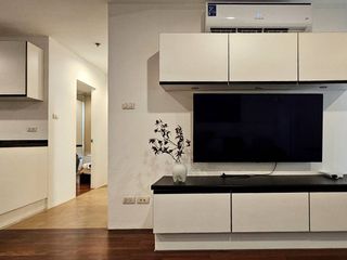 For sale そして for rent 2 ベッドルーム condo in Huai Khwang, Bangkok