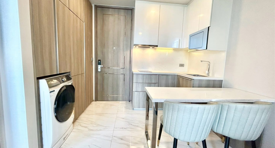 Condo en alquiler de 1 habitaciones en Khlong Toei, Bangkok