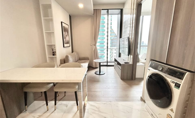 Condo en alquiler de 1 habitaciones en Khlong Toei, Bangkok