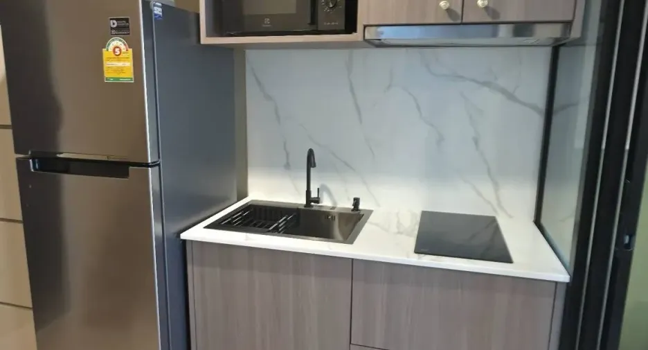 For sale and for rent 1 bed condo in Mueang Samut Prakan, Samut Prakan