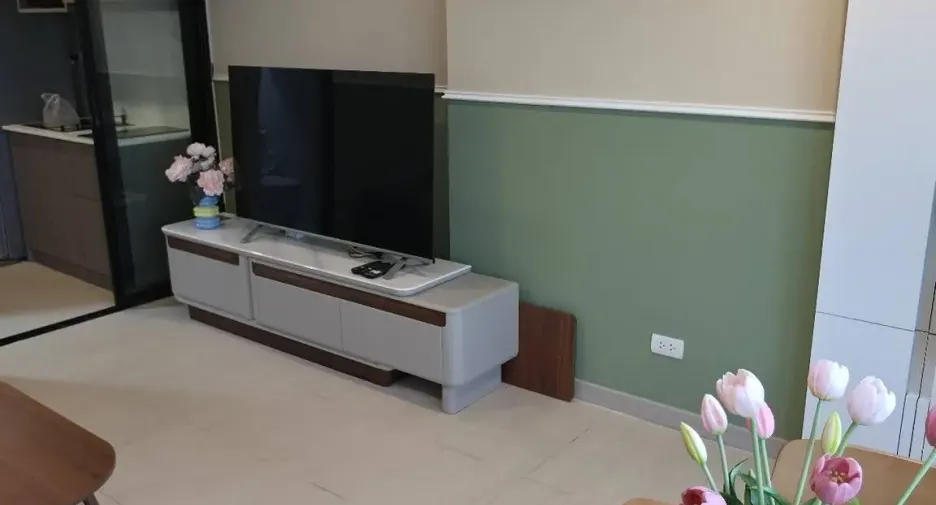 For sale and for rent 1 bed condo in Mueang Samut Prakan, Samut Prakan
