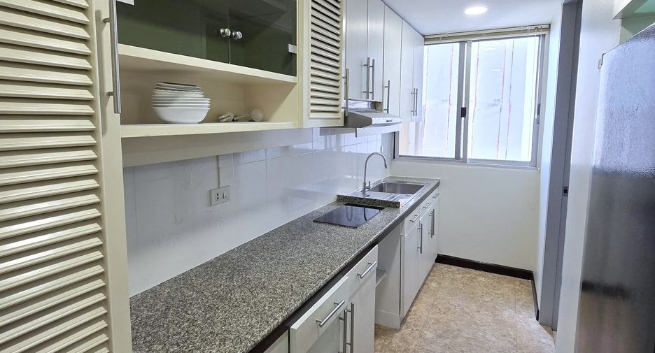 Condo en alquiler de 2 habitaciones en Watthana, Bangkok
