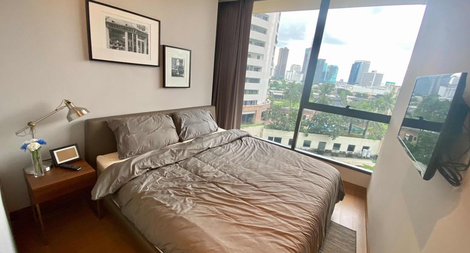 For rent 2 bedrooms condo in Khlong Toei, Bangkok