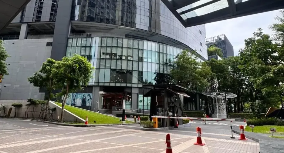 Condo en venta de 2 habitaciones en Bang Na, Bangkok