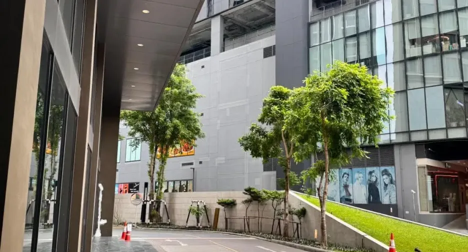 Condo en venta de 2 habitaciones en Bang Na, Bangkok