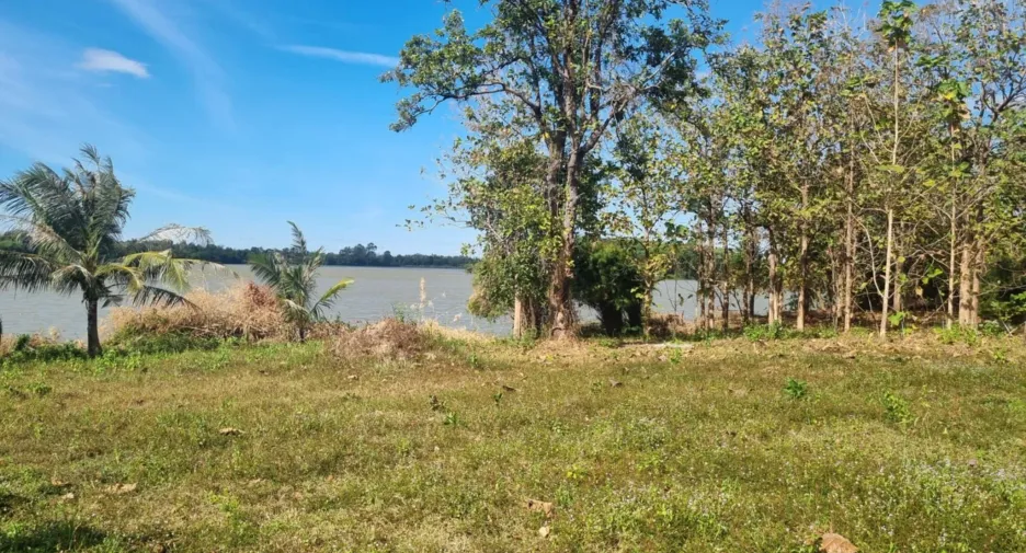 ขาย ที่ดิน ใน สิรินธร, อุบลราชธานี
