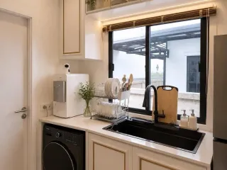 出租 4 卧室 独立屋 在 Thanyaburi, Pathum Thani
