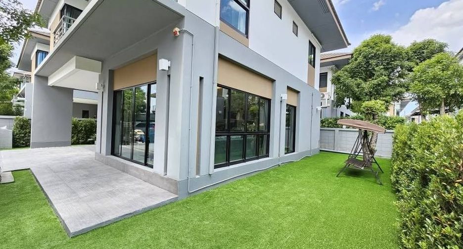 Haus zur Miete mit 4 Zimmer in Prawet, Bangkok