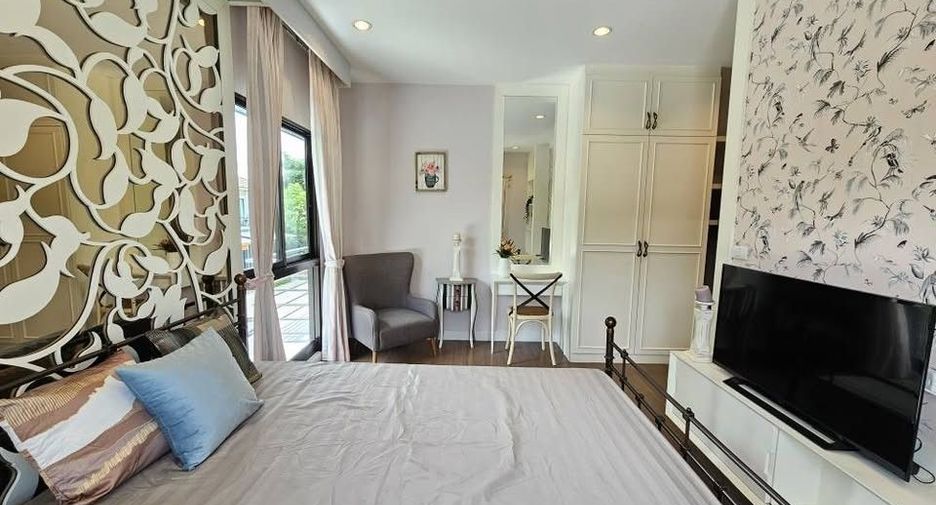 Haus zur Miete mit 4 Zimmer in Prawet, Bangkok