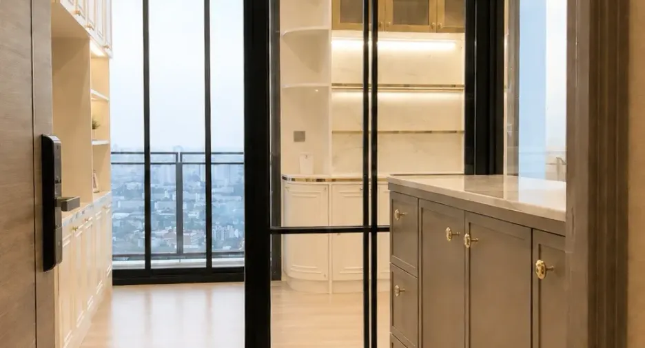 À vendre 2 chambres condo à Phaya Thai, Bangkok