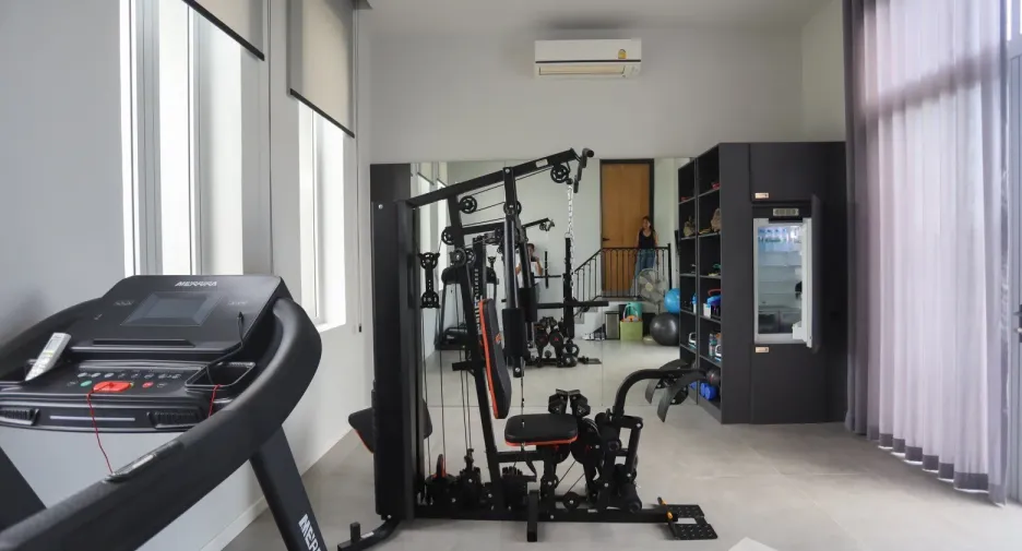 ขาย 6 ห้องนอน วิลล่า ใน บางพลี, สมุทรปราการ