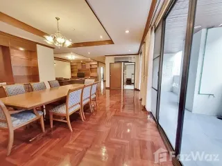 For rent 3 ベッドルーム apartment in Khlong Toei, Bangkok