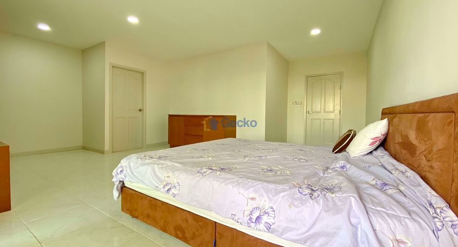 For sale 3 bedrooms condo in Bang Lamung, Chonburi