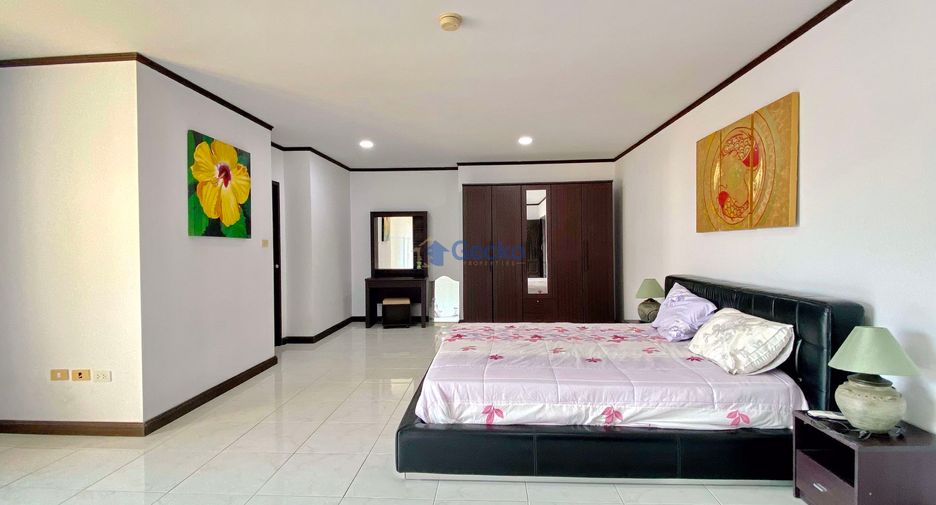 For sale 3 bedrooms condo in Bang Lamung, Chonburi