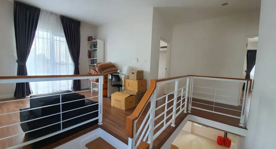 Haus zur Miete mit 3 Zimmer in Bang Kapi, Bangkok