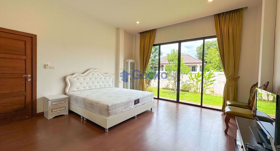 Аренда 3 спальни дом в Huay Yai, Паттайя