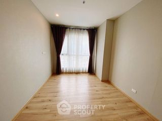 Продажа 2 спальни кондо в Банг Пхлат, Бангкок
