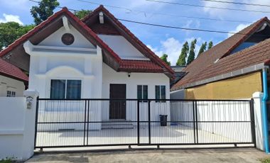 À louer 2 chambres maison à Mueang Phuket, Phuket