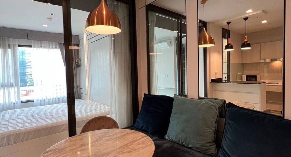 Condo en alquiler de 1 habitaciones en Pathum Wan, Bangkok