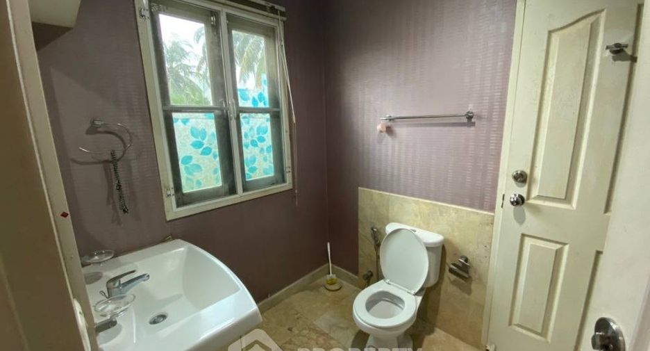 For sale 3 bedrooms house in Bang Bon, Bangkok