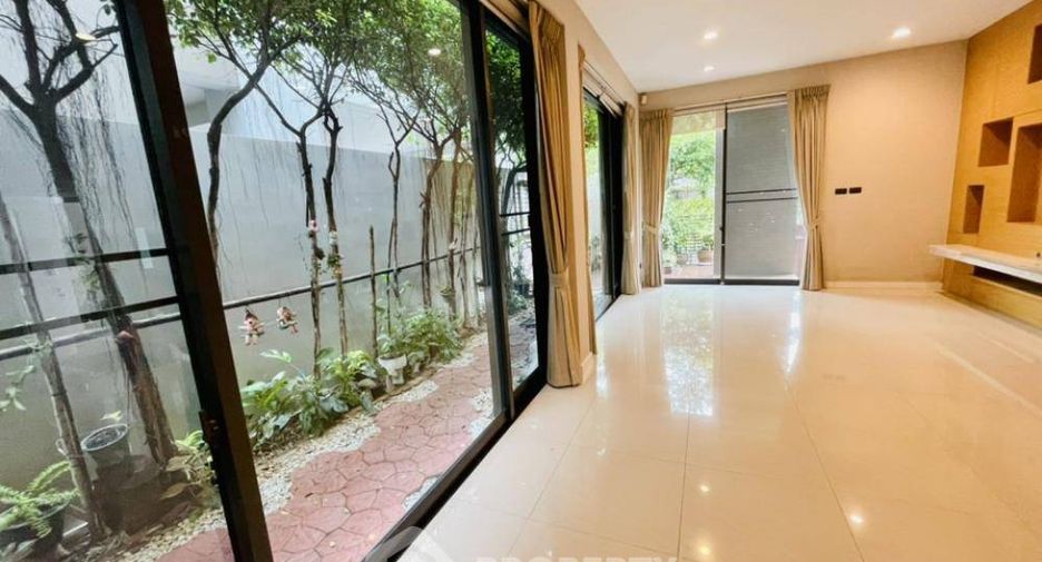 ขาย 4 ห้องนอน บ้านเดี่ยว ใน บางกะปิ, กรุงเทพฯ