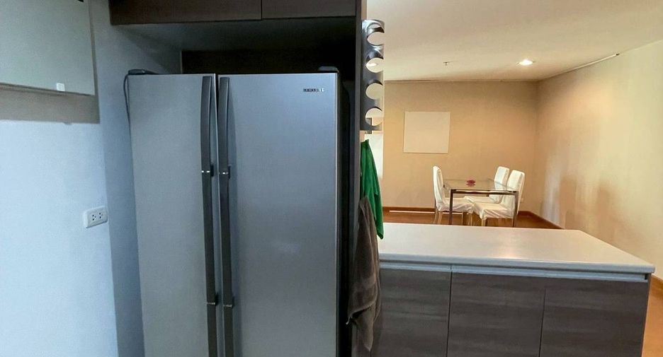 Wohnung zum Kauf mit 2 Zimmer in Huai Khwang, Bangkok