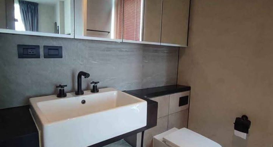 Wohnung zur Miete und zum Kauf mit 2 Zimmer in Watthana, Bangkok