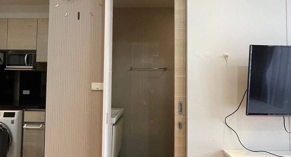For sale 1 bed condo in Khlong Toei, Bangkok