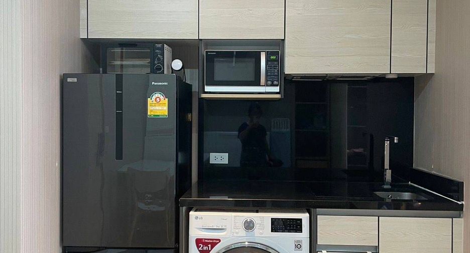 For sale 1 bed condo in Khlong Toei, Bangkok