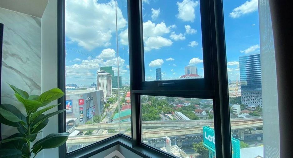 For sale 2 bedrooms condo in Chatuchak, Bangkok