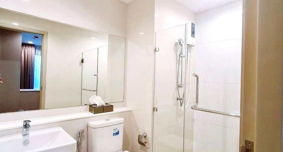 For sale 2 bedrooms condo in Chatuchak, Bangkok