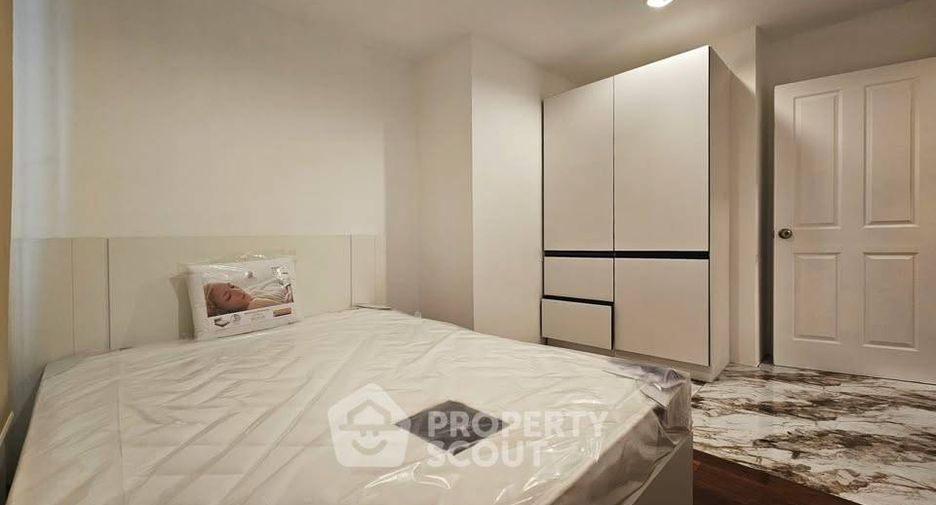 Wohnung zum Kauf mit 2 Zimmer in Huai Khwang, Bangkok