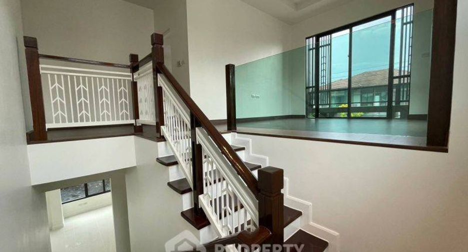 For sale 3 bedrooms house in Sai Mai, Bangkok