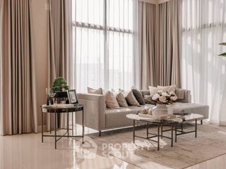 For sale 5 bedrooms house in Bang Khen, Bangkok