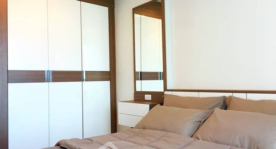 For sale 1 bed condo in Sathon, Bangkok