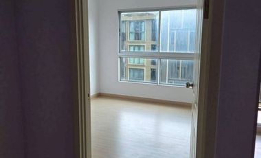 Wohnung zum Kauf mit 1 Zimmer in Huai Khwang, Bangkok