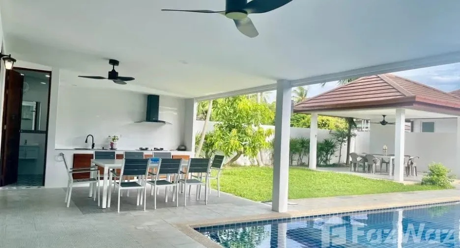 À louer 4 chambres villa à Bang Lamung, Chonburi