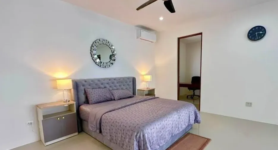 À louer 4 chambres villa à Bang Lamung, Chonburi