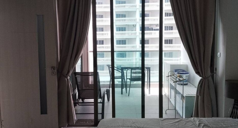 For sale 1 bed condo in Bang Lamung, Chonburi