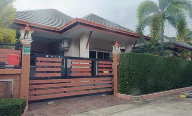 For sale 3 bedrooms villa in Huay Yai, Pattaya