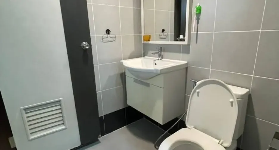 For rent 3 bedrooms townhouse in Mueang Chiang Mai, Chiang Mai