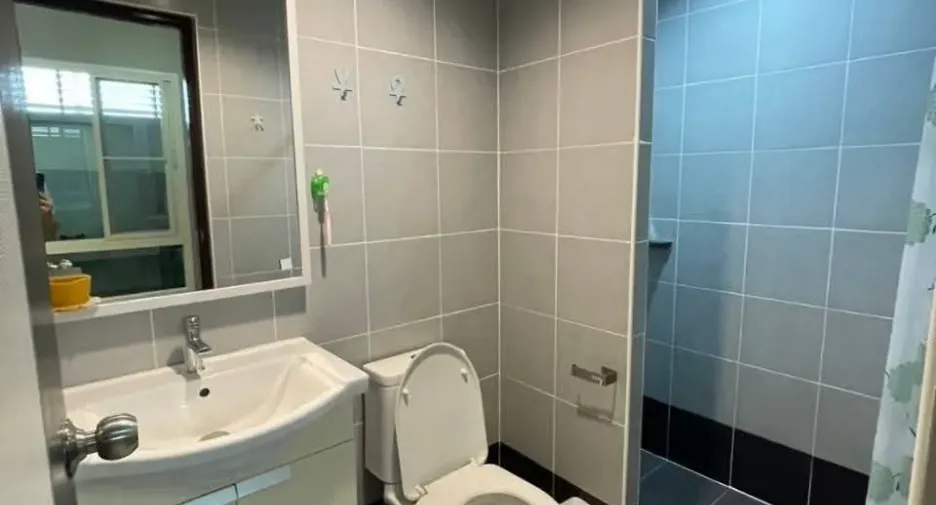 For rent 3 bedrooms townhouse in Mueang Chiang Mai, Chiang Mai