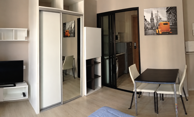 Condo en alquiler de estudio en Huai Khwang, Bangkok