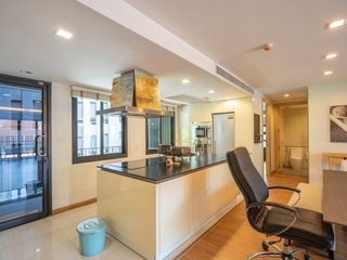 出租 3 卧室 公寓式住宅 在 Watthana, 曼谷